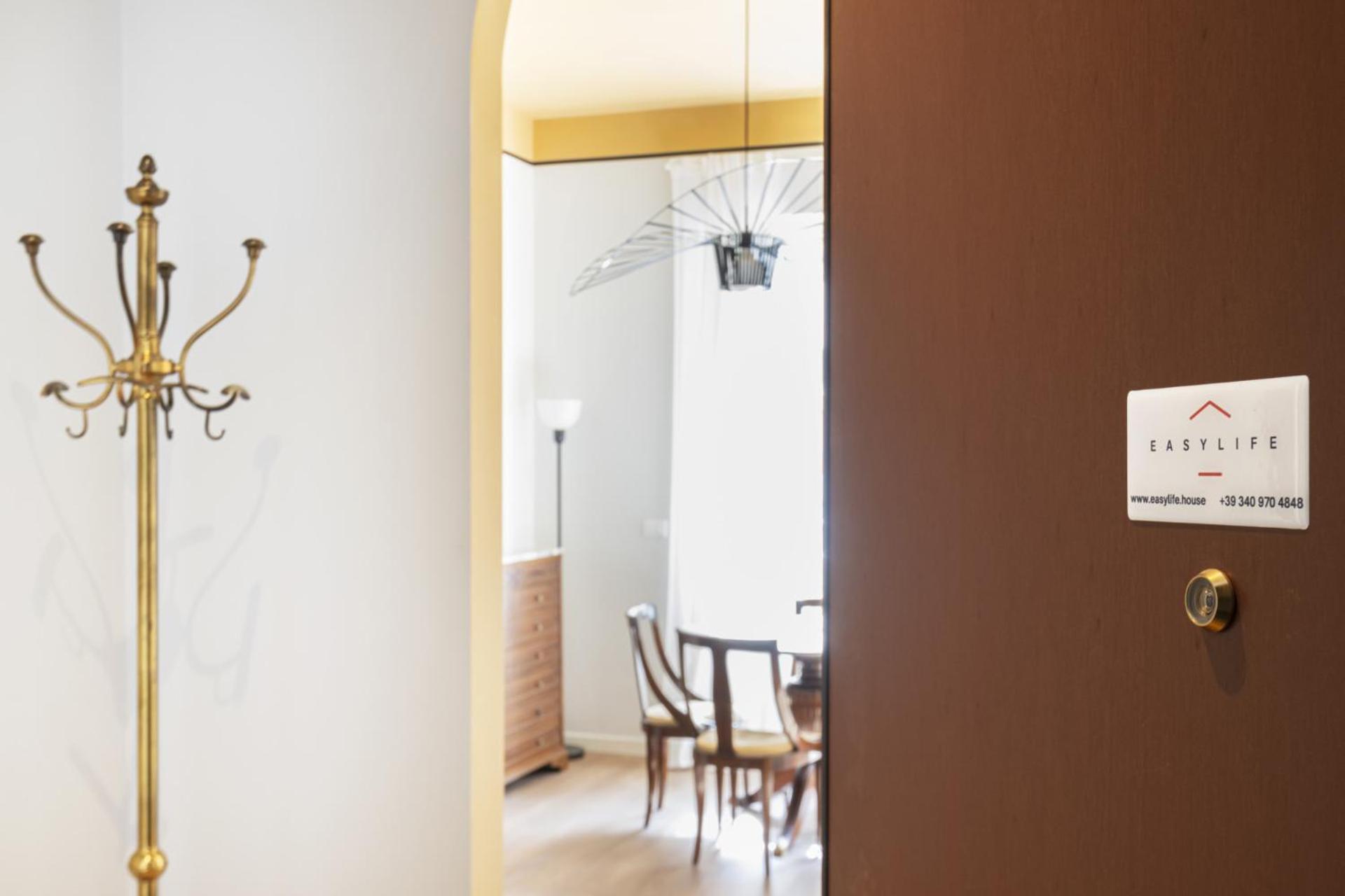 Easylife - Luminosa Dimora In Sant'Ambrogio Lägenhet Milano Exteriör bild